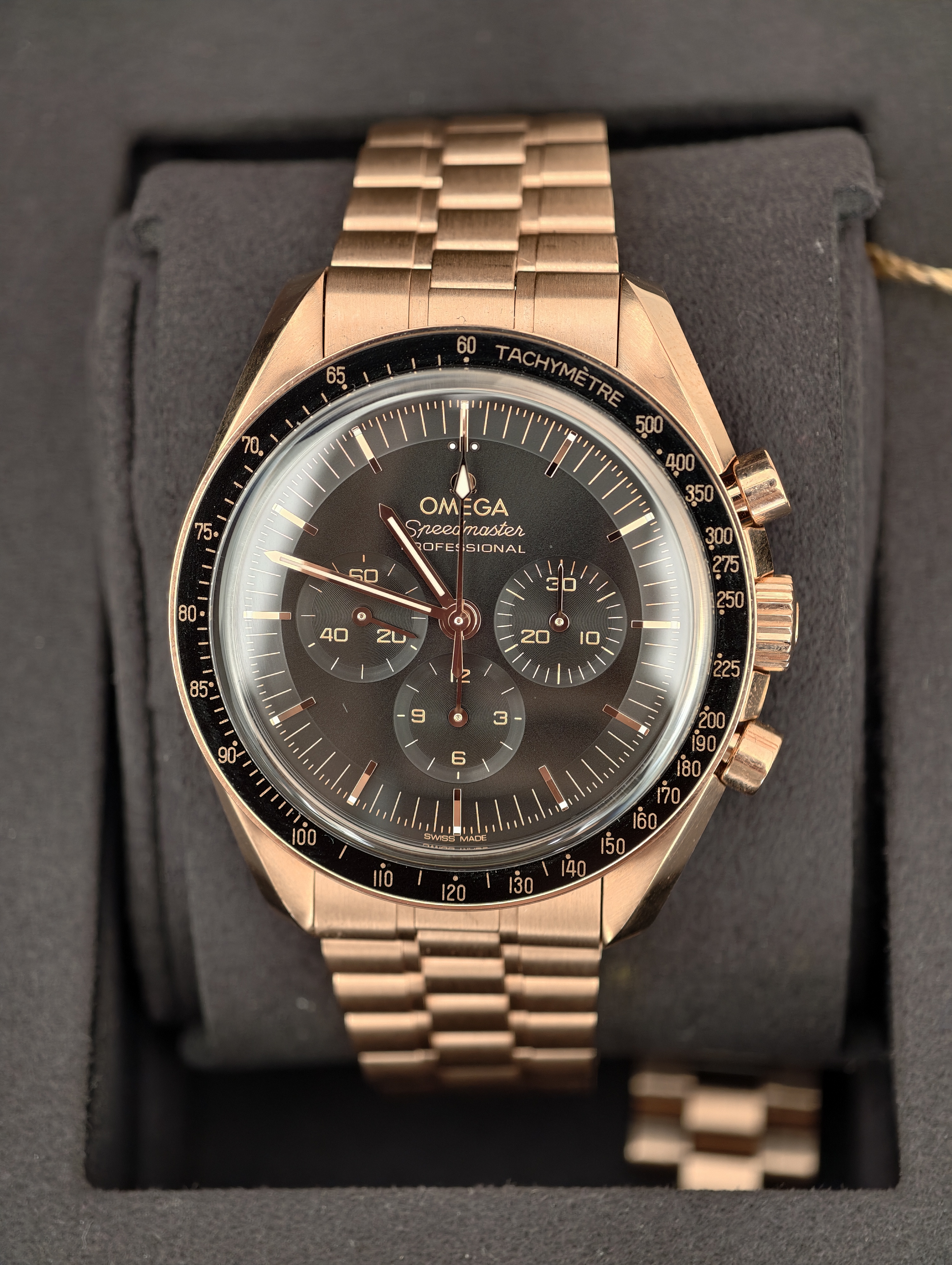Omega Speedmaster Moonwatch Sedna Gold