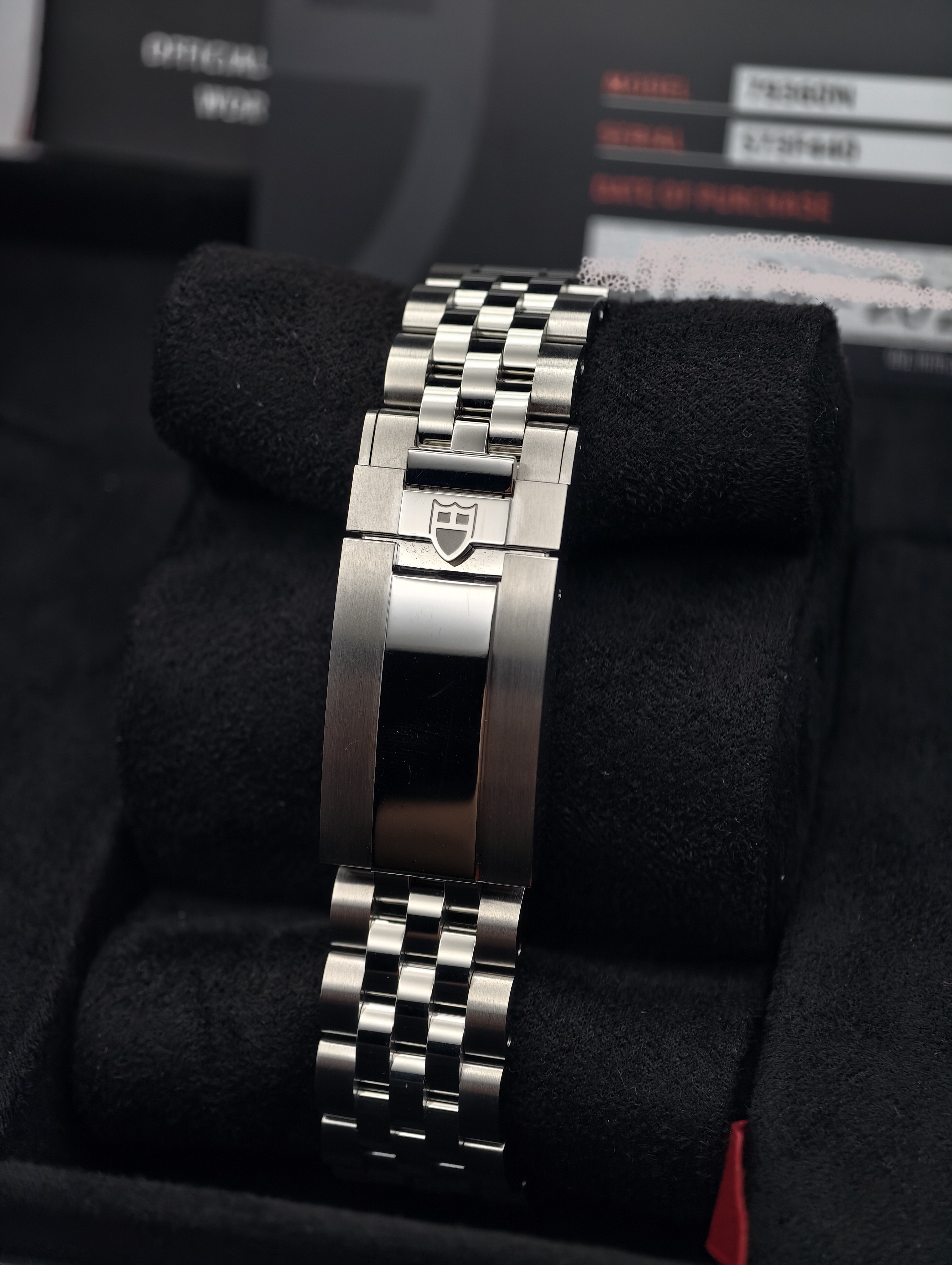 Tudor  Black Bay Chronograph