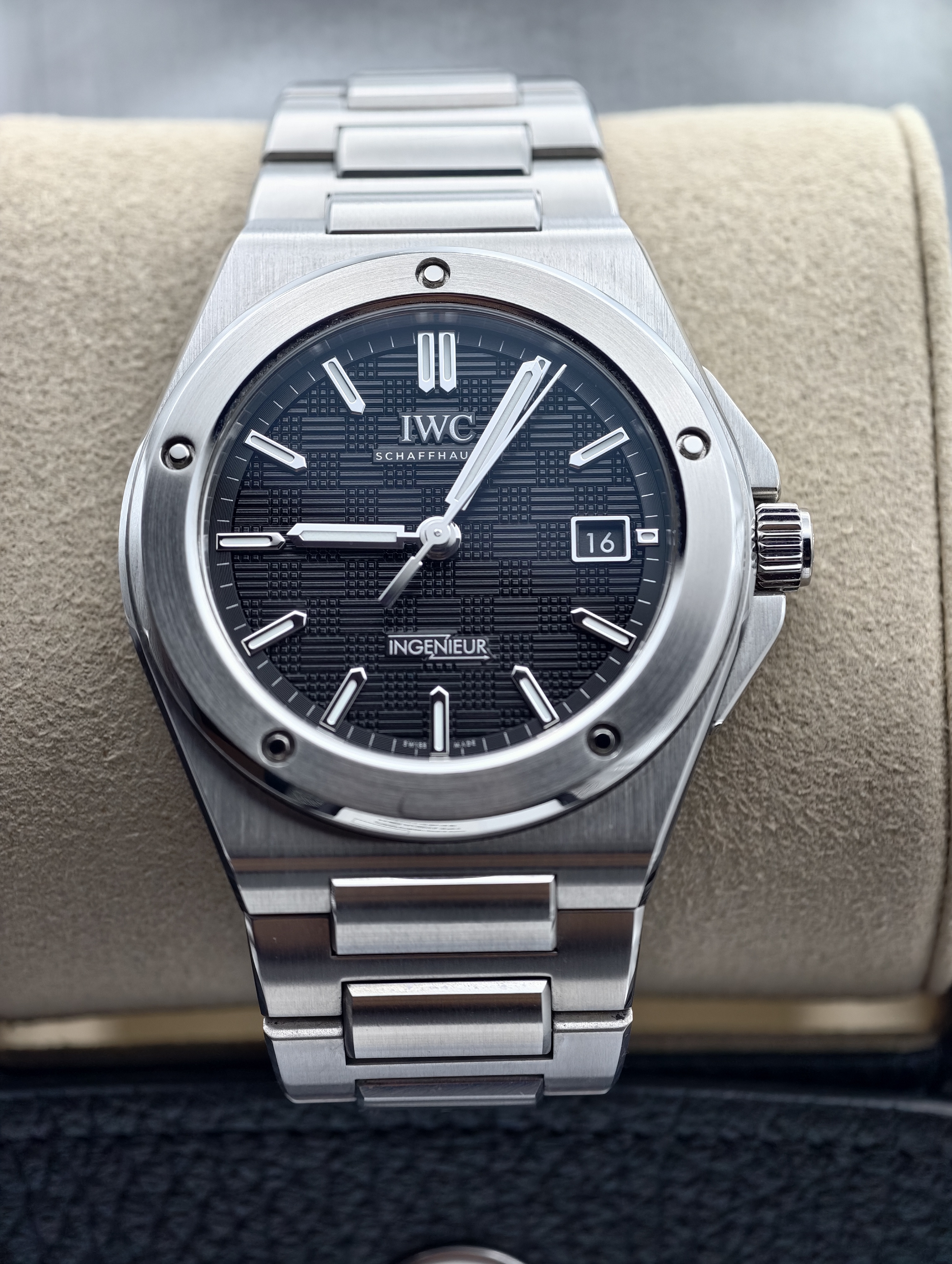 IWC ingenieur black 