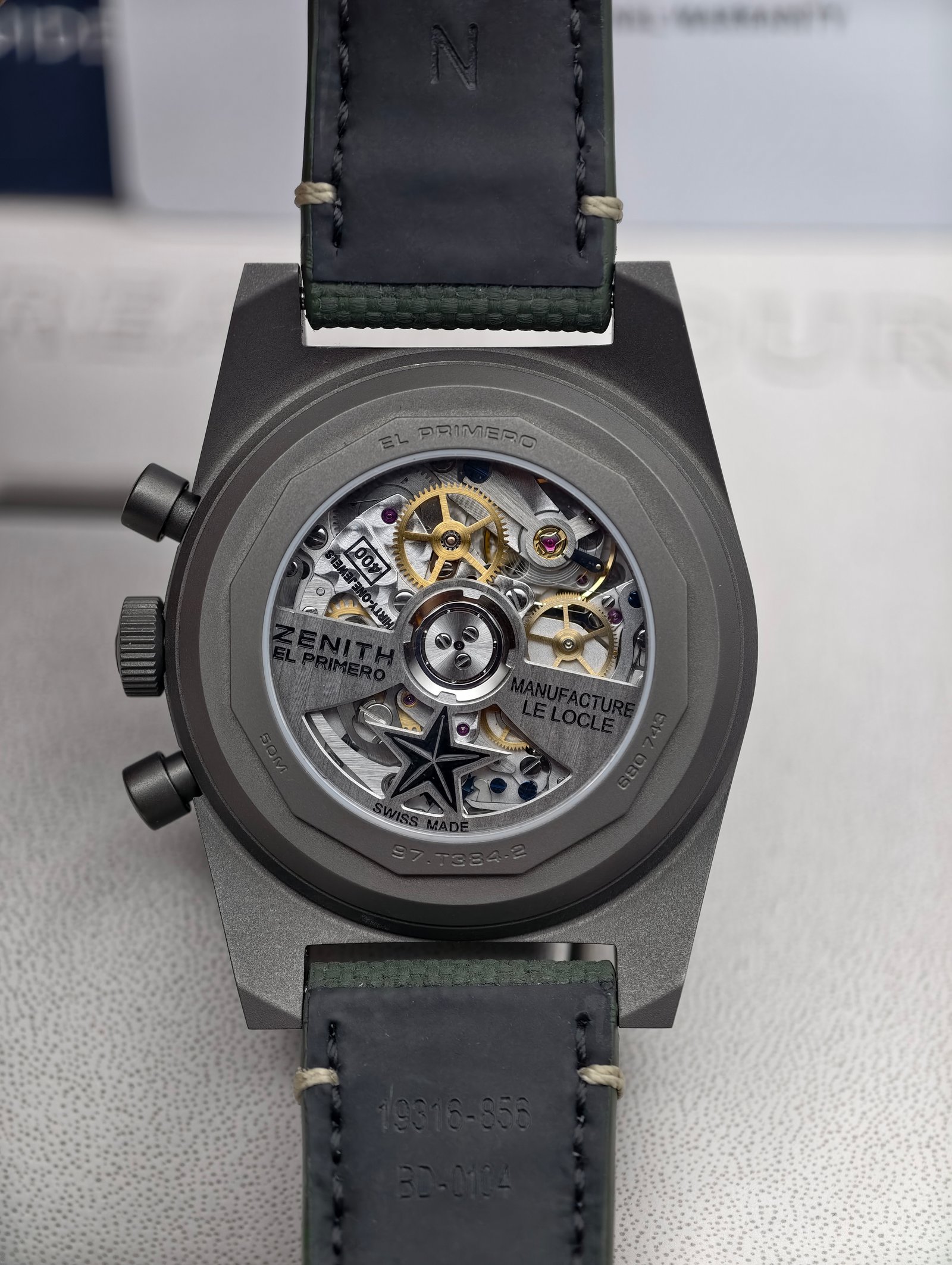Zenith  Chronomaster Revival Safari